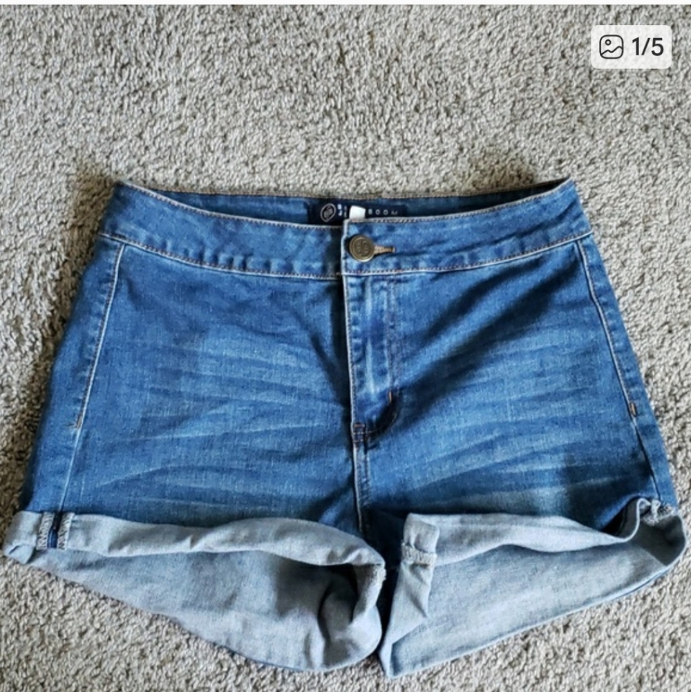 Womens Boom Boom Jeans High Rise Jean Shorts Size 7 Excellent